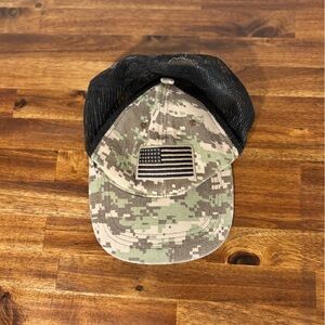 Trucker Hat Camouflage American Flag Mesh Adjustable Back